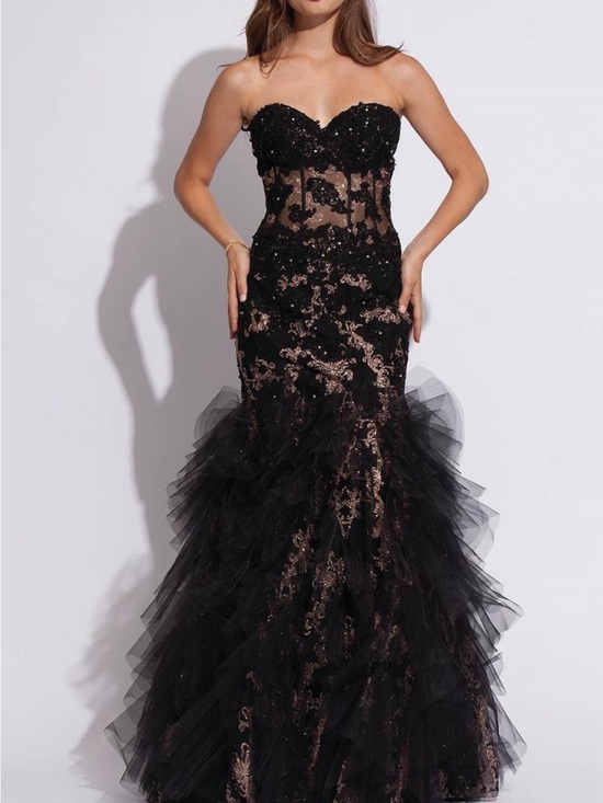 Jovani Dresses & Skirts - Jovani Black Cutout  Lace Appliqué Mermaid Prom Gown with Nude Underlay size 0